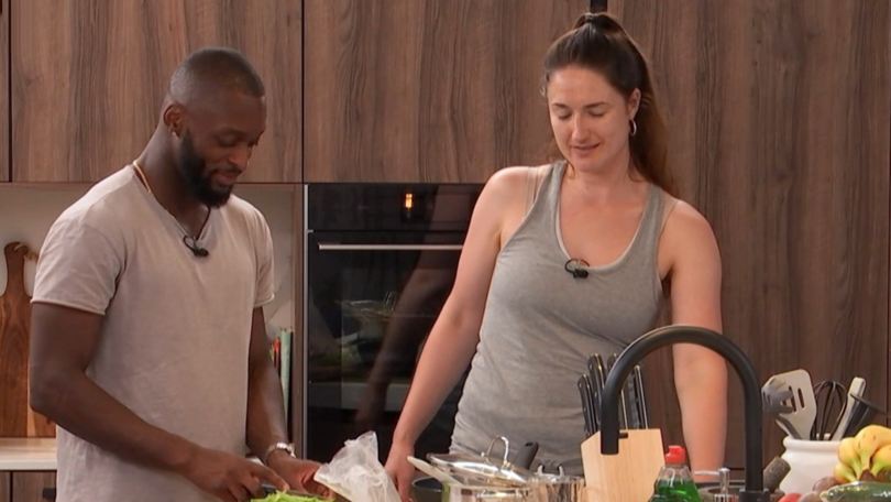 Iva en Lisa Lang Leve de Liefde (2)