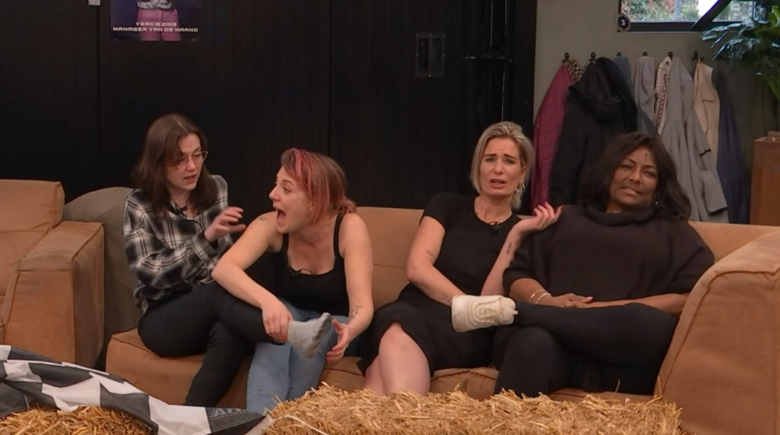 Een Jaar van je Leven Sasha verklapt geheime info die ze van 'achter de schermen' kreeg Love Een Jaar van je Leven Sasha verklapt geheime info die ze van 'achter de schermen' kreeg Love