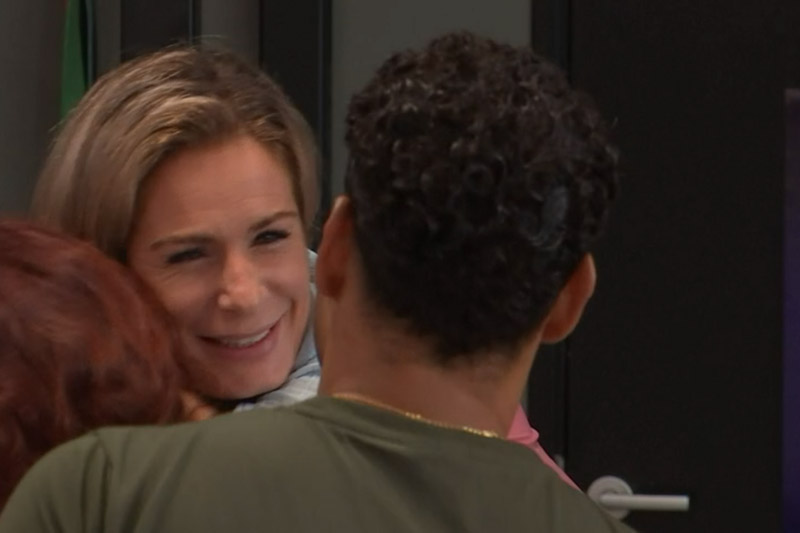 Dit is de nieuwe manager van de maand in Een Jaar van je Leven Love & Reality Dit is de nieuwe manager van de maand in Een Jaar van je Leven Love & Reality