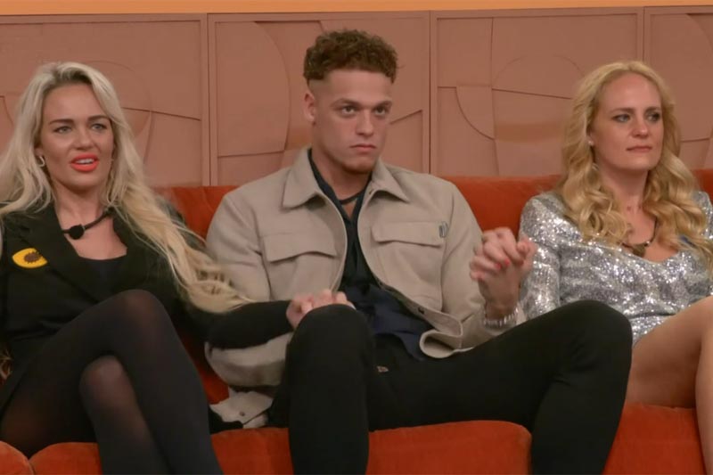 Ashley Tyron Noechka