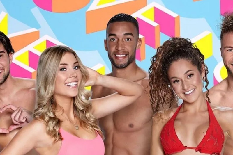 Lisa Ray Alicia Love Island