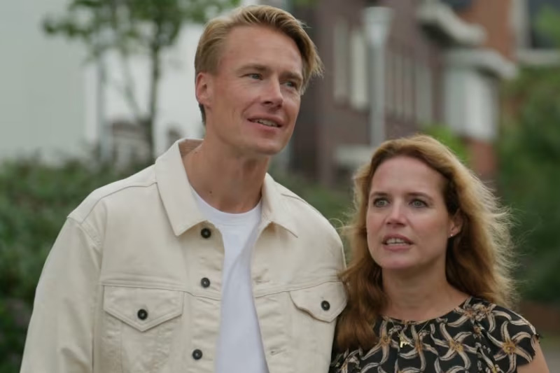 Gemengde reacties na eerste aflevering van Kasteel Gekocht, Wat Nu? Kasteel Gekocht Wat Nu