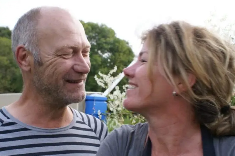 B&B Vol Liefde bracht Rob niet de liefde, maar wel zijn ware terug Rob Flo B&B Vol Liefde