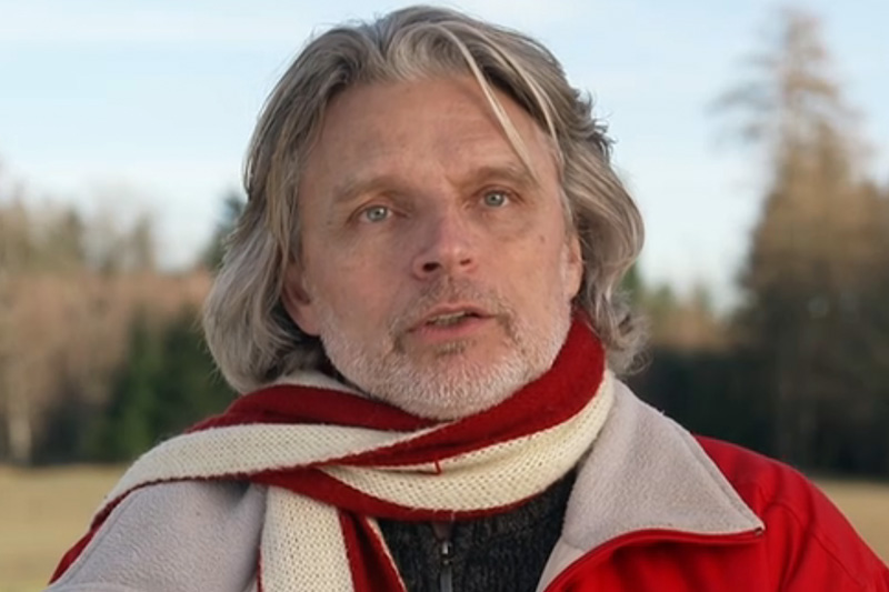 Winter Vol Liefde-kijkers schrijven allemaal hetzelfde over ‘kosmopoliet’ Hans Hans Winter Vol Liefde Claudia