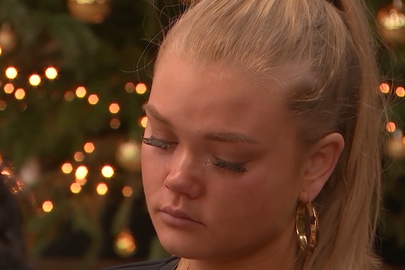 Mercedes laat zich plots van een hele andere kant zien in De Bondgenoten